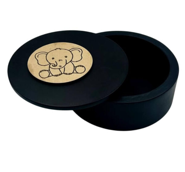 Wooden chain holder box for men (1)